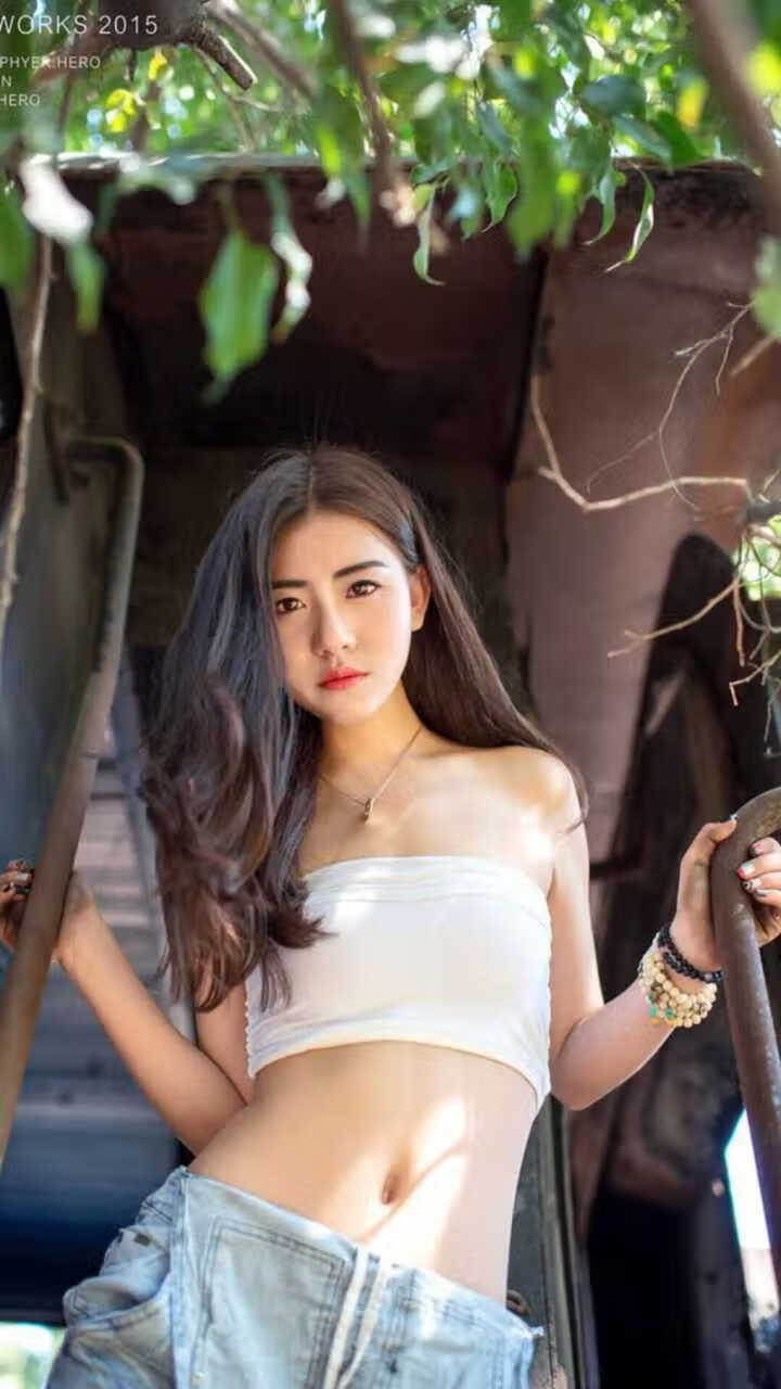 九游网页版官网入口-精彩比赛引发球迷热议，谁能称雄，比赛中的精彩球艺