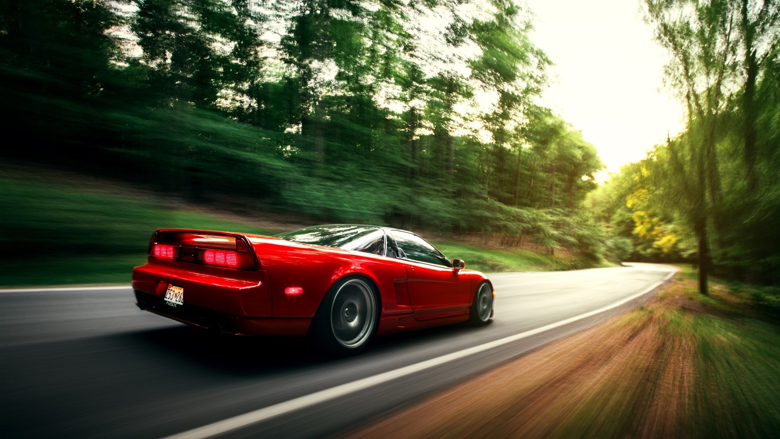 九游网页版官网-“腰旗美式橄榄球：东部新区赛场成全民热议的运动话题”