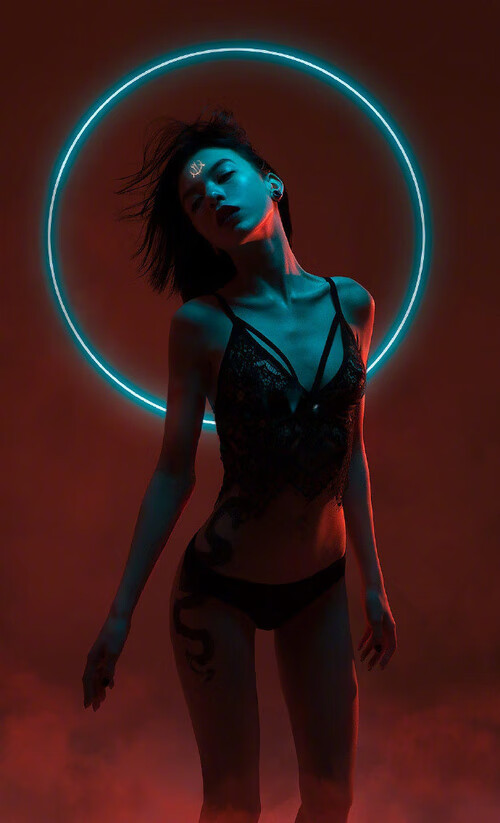 JIUYOU GAMING-皇马利用局部优势打出快速推进，皇马的战术打法