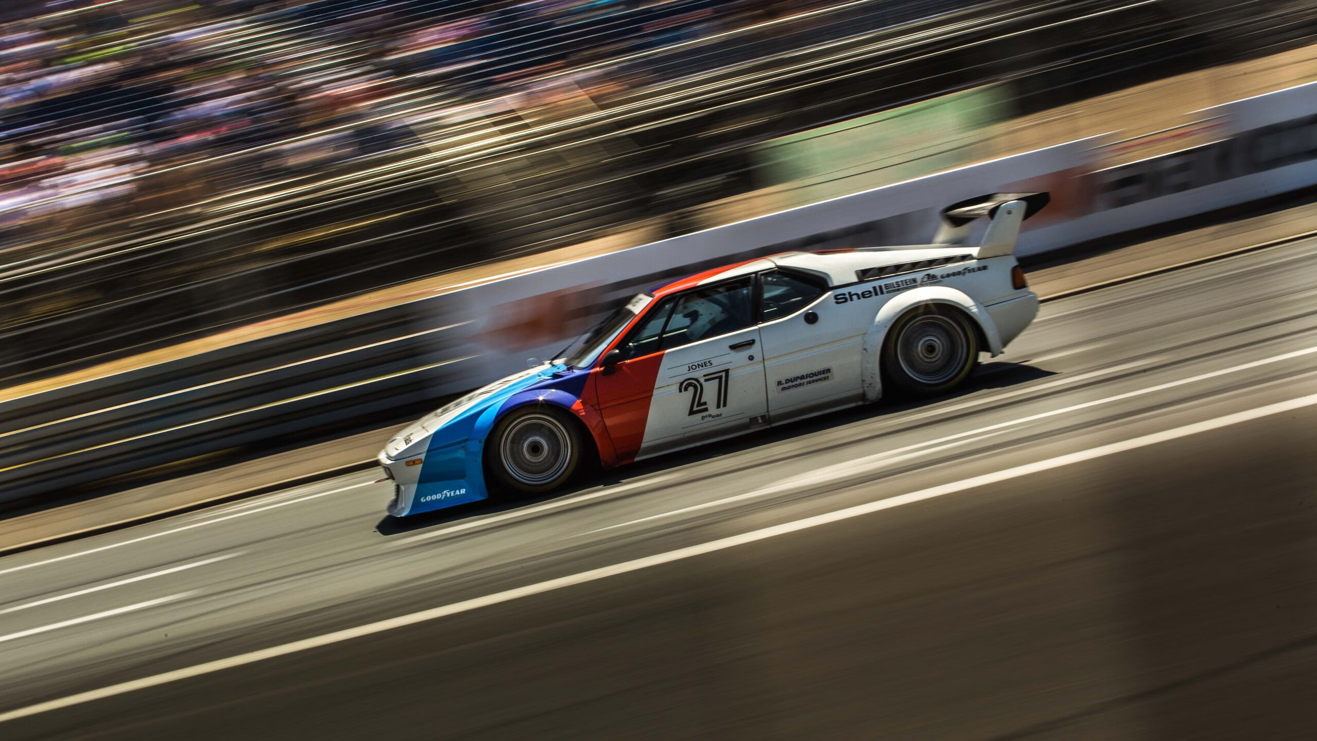 九游网页版官网入口-关键比赛前夜球队集体观影放松心情增强队内凝聚力,12支球队观看比赛锦标赛的热度